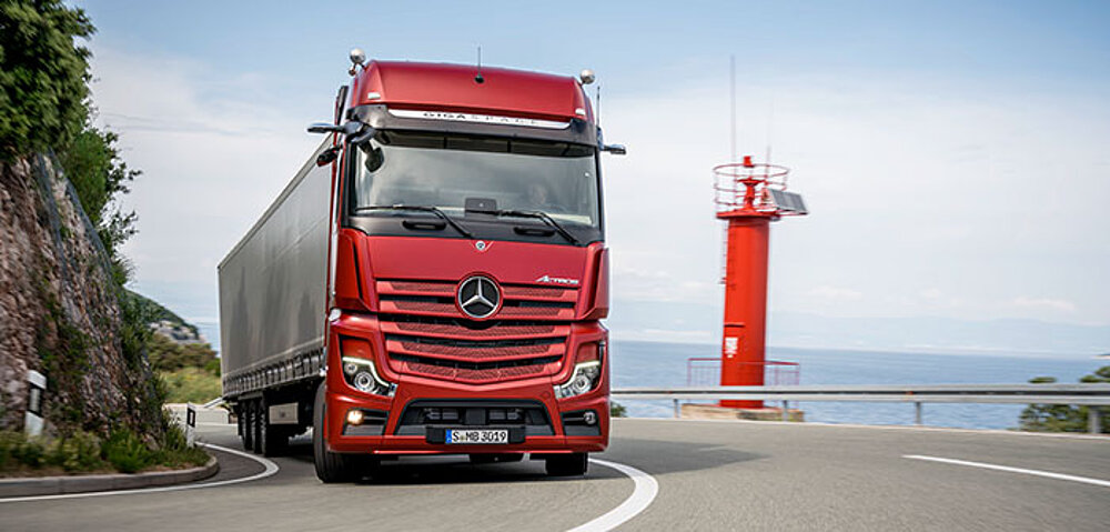 Mercedes-Benz Actros Fernverkehr Daimler Trucks 